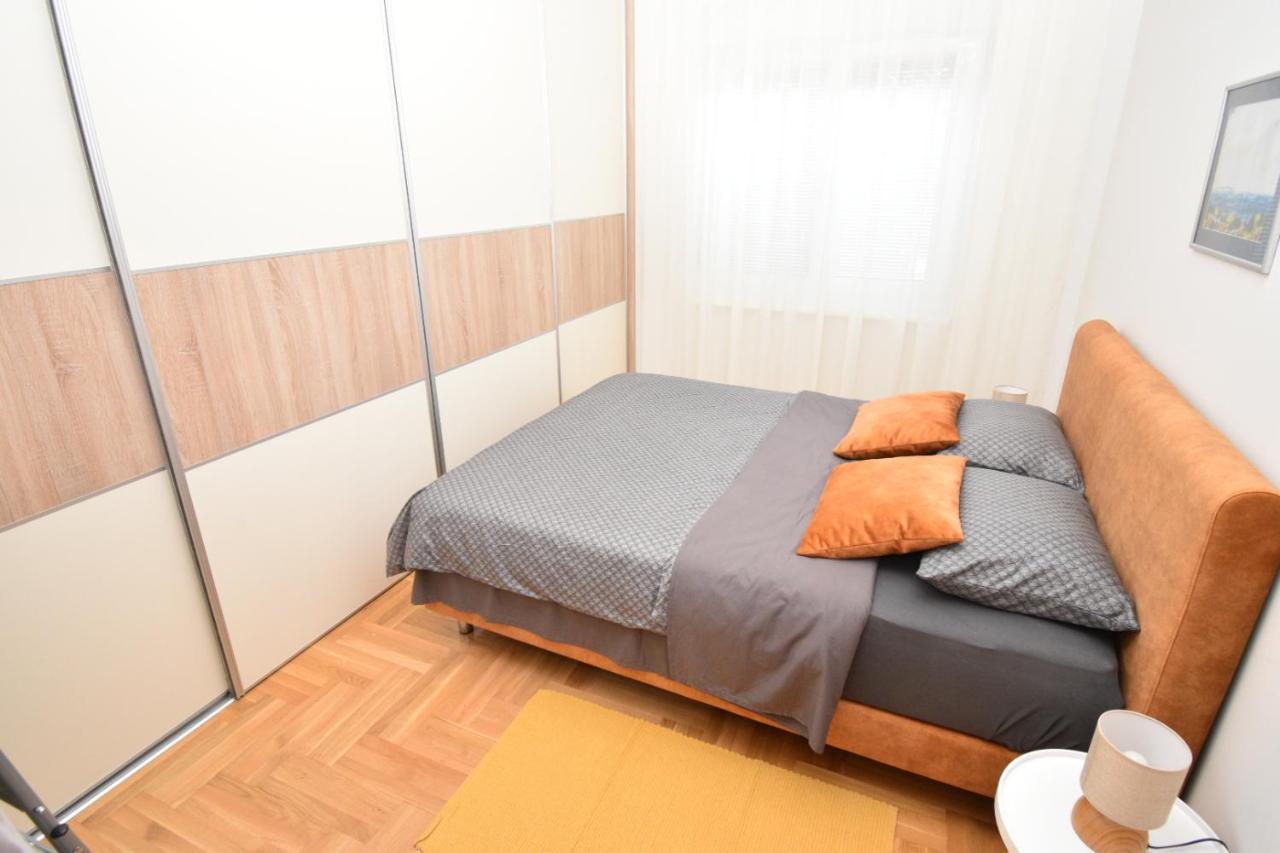 Nerium Apartment Задар Екстериор снимка